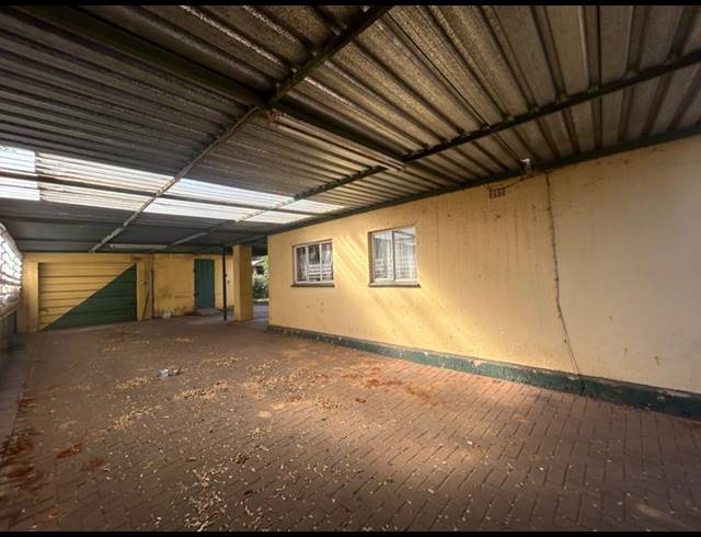 3 BEDROOM HOUSE FOR SALE IN VANDERBIJLPARK CW 2